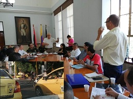 Alcalde de Cúcuta y taxistas abordan temas vitales