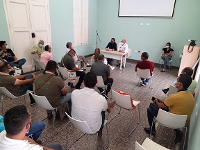 Alianza gremial y gobernación NdS para importar insumos agrícolas y bajar costos
